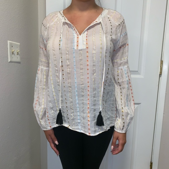 Belle Vere long sleeve top with shimmery threading - Picture 1 of 4